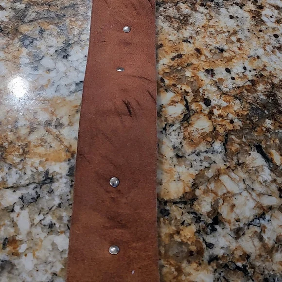 Chico's Brown Leather Belt with Silver-Tone Conchos - Picture 14 of 14